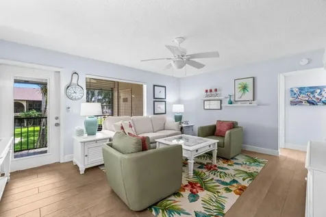 429 Pine Glen Lane Greenacres FL 33463