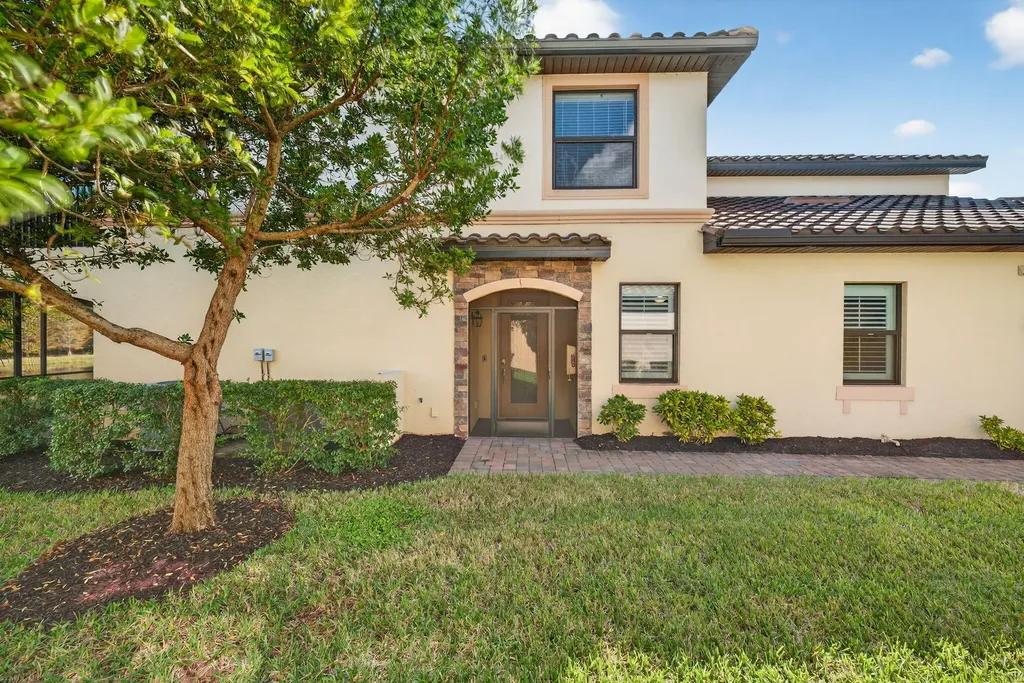 17361 Cherrywood Court Bonita Springs FL 34135