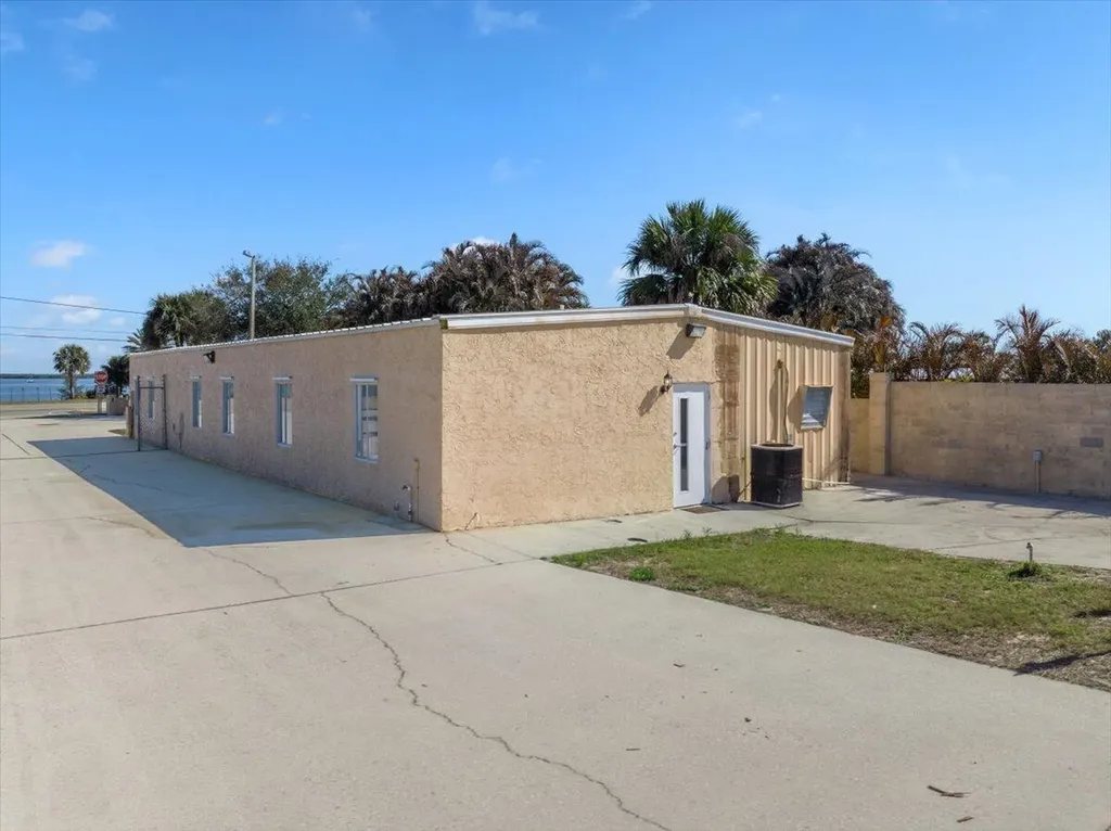 4234 U.s. Route 1 Grant Valkaria FL 32949