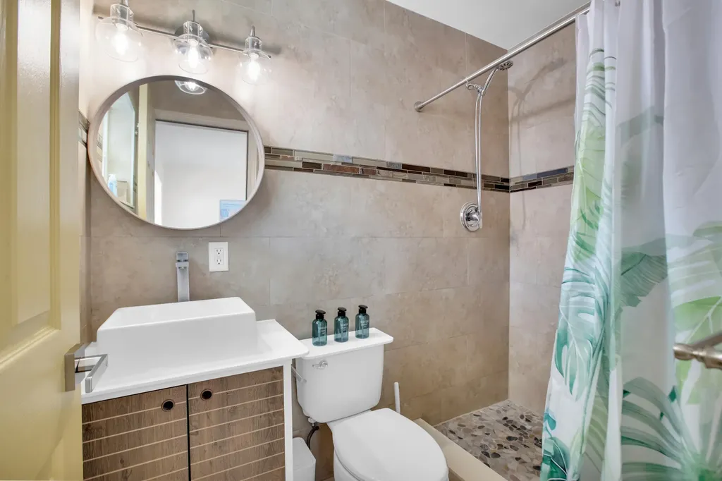 1840 SW 24th Street Fort Lauderdale FL 33315