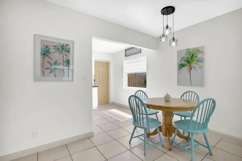 1840 SW 24th Street Fort Lauderdale FL 33315