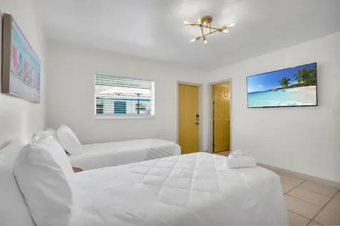 1840 SW 24th Street Fort Lauderdale FL 33315