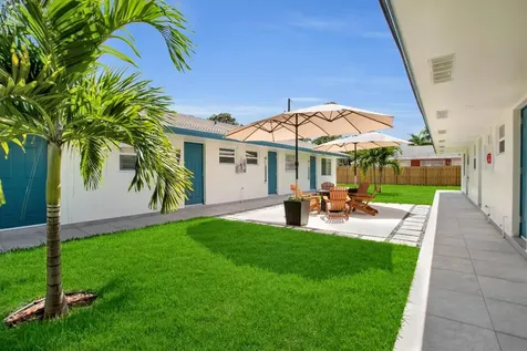 1840 SW 24th Street Fort Lauderdale FL 33315