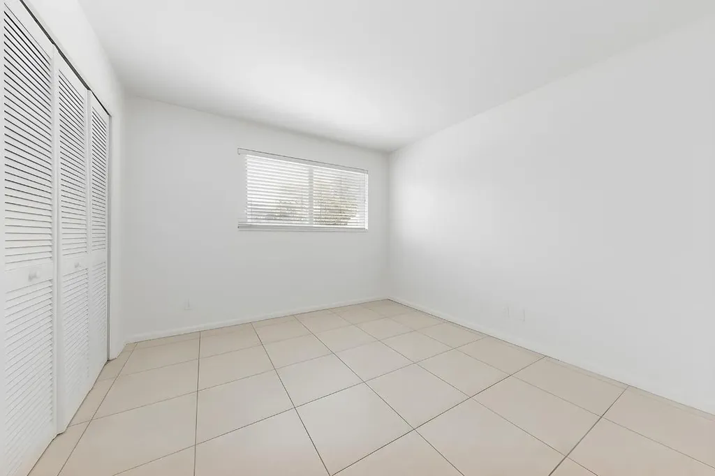 1000 NE 9th Avenue Delray Beach FL 33483