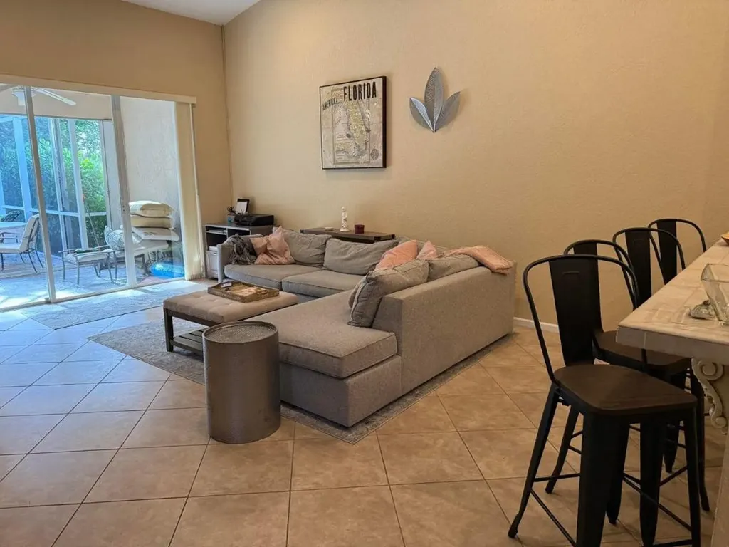 328 W Coral Trace Circle Delray Beach FL 33445