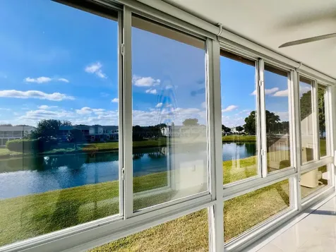 204 Bedford H West Palm Beach FL 33417