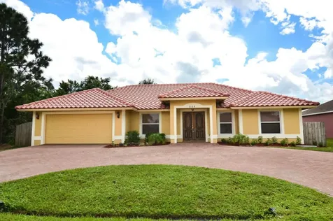 558 SW Colleen Avenue Port St Lucie FL 34983