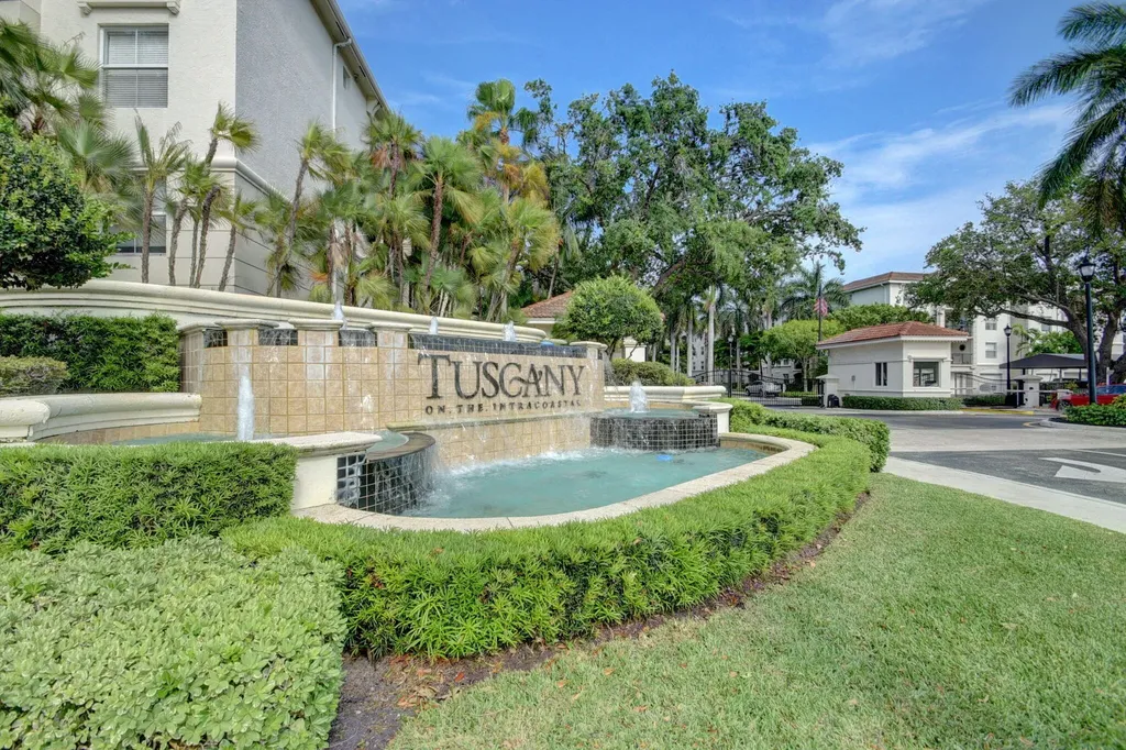 3421 Tuscany Way Boynton Beach FL 33435
