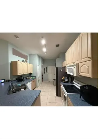 1909 SE Berkshire Boulevard Port St Lucie FL 34952