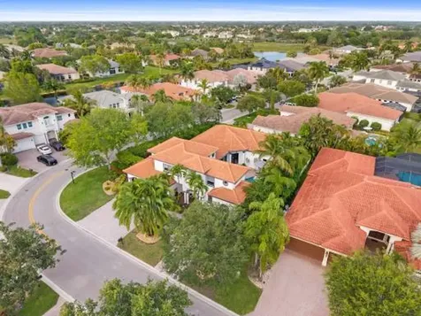 6676 NW 127th Terrace Parkland FL 33076