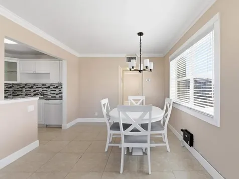 530 Horizons E Boynton Beach FL 33435