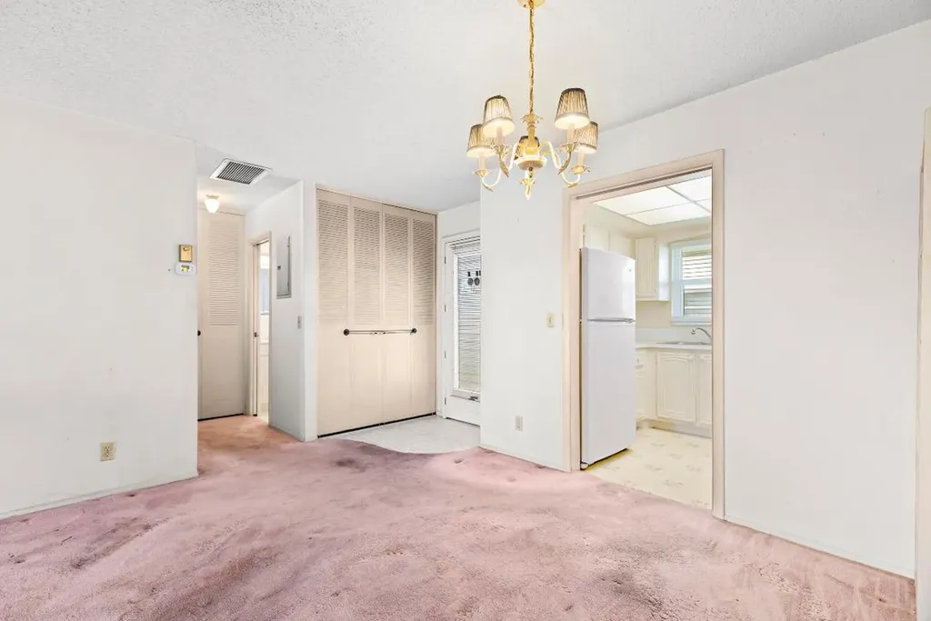 2758 Emory Drive E West Palm Beach FL 33415