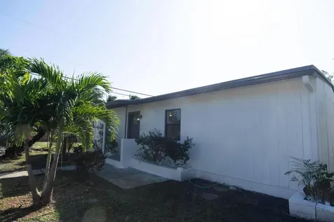 924 NW 11th Court Fort Lauderdale FL 33311