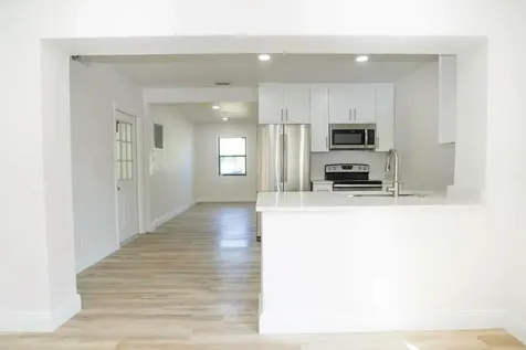 924 NW 11th Court Fort Lauderdale FL 33311