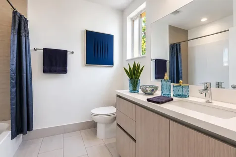2461 NE 135th Street North Miami FL 33181