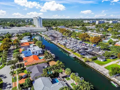 2461 NE 135th Street North Miami FL 33181