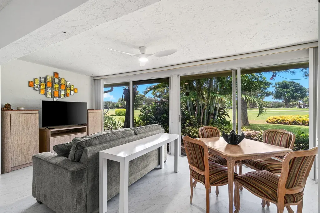 27 Southport Lane Boynton Beach FL 33436