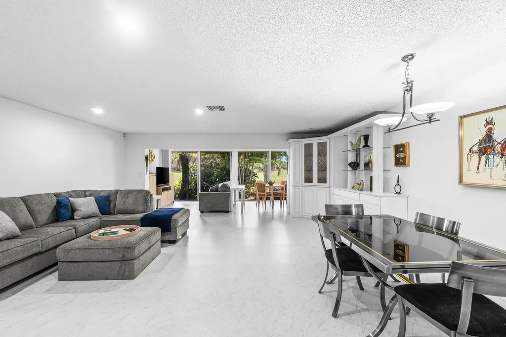 27 Southport Lane Boynton Beach FL 33436
