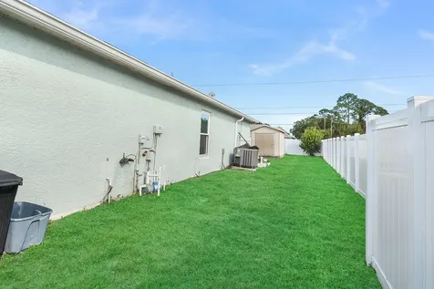 4141 SW Darien Street Port St Lucie FL 34953