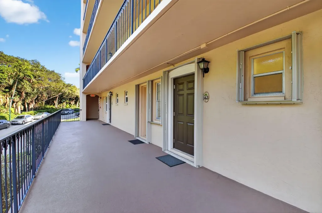 2871 N Ocean Boulevard Boca Raton FL 33431