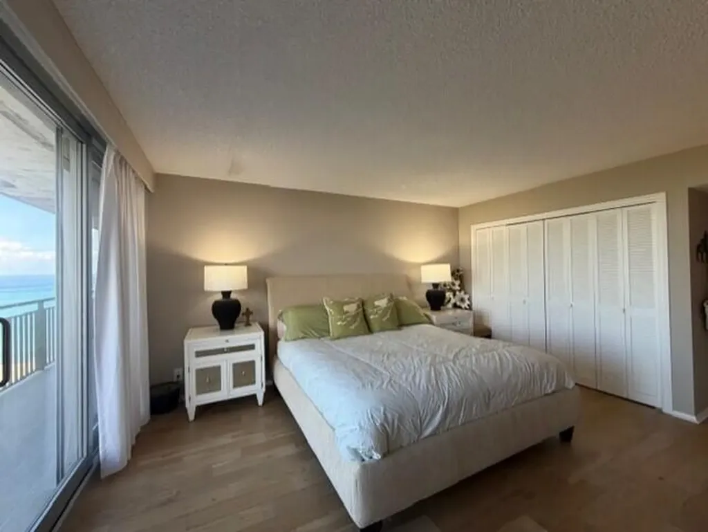 1180 S Ocean Boulevard Boca Raton FL 33432