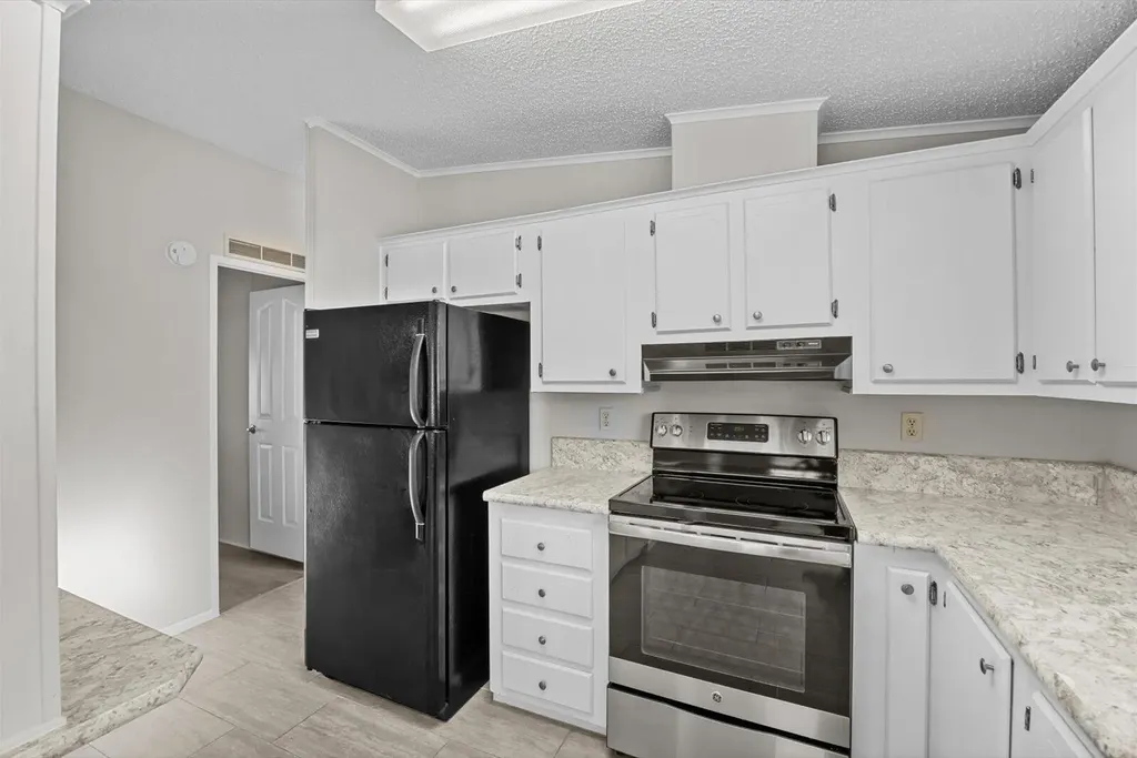 8530 Leadtree Court Port St Lucie FL 34952