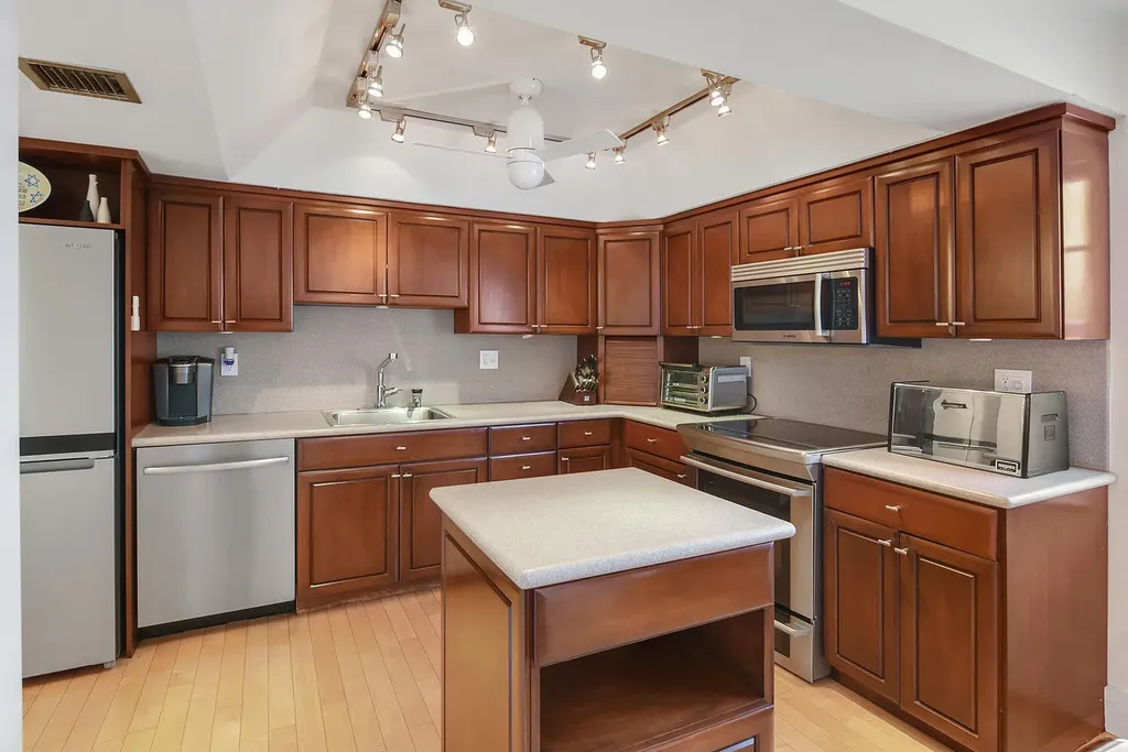 7369 Orangewood Lane Boca Raton FL 33433