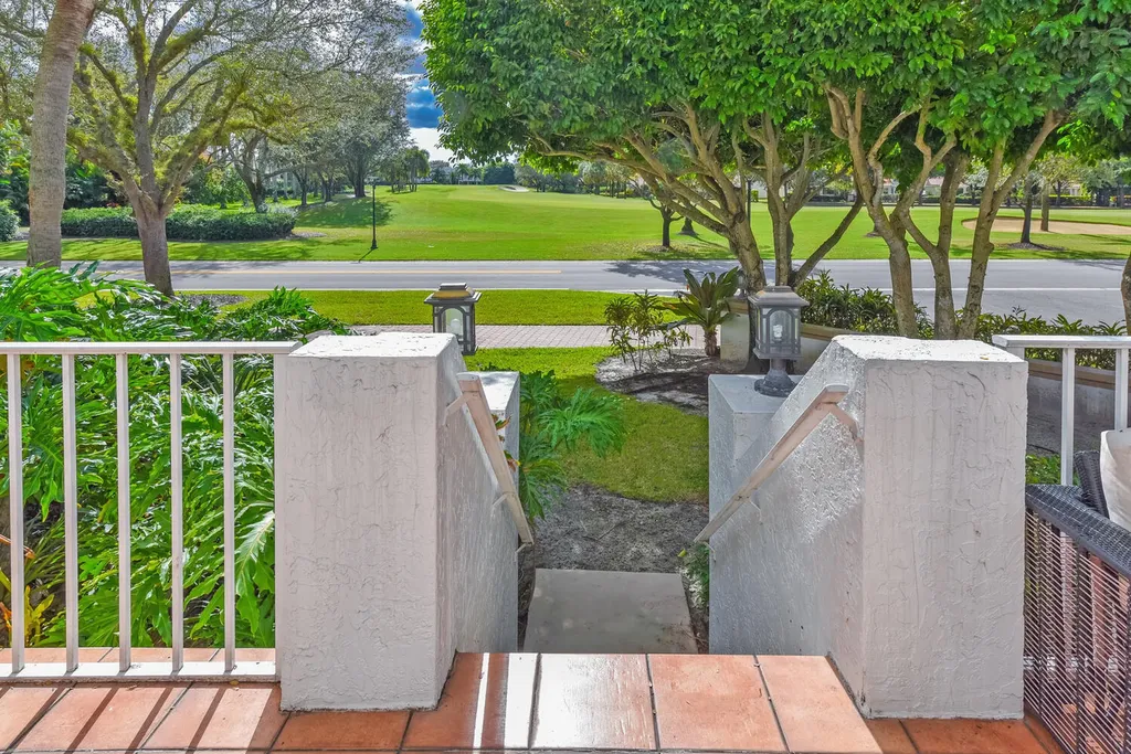 7369 Orangewood Lane Boca Raton FL 33433