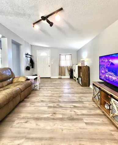 3307 NW 33rd Avenue Okeechobee FL 34972