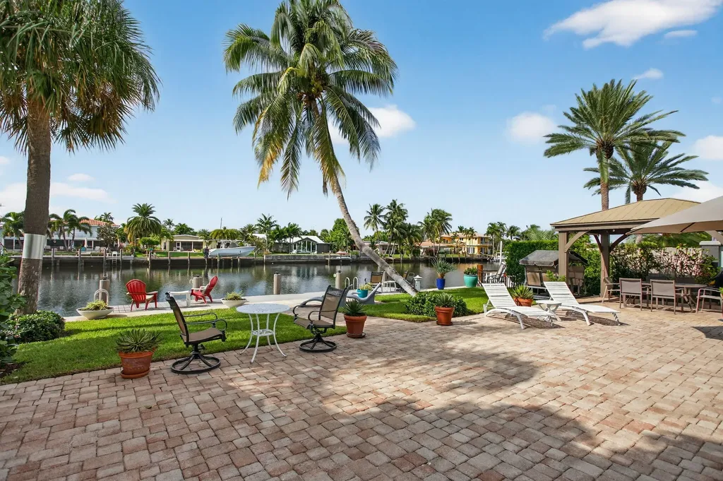 1141 SE 9th Avenue Pompano Beach FL 33060