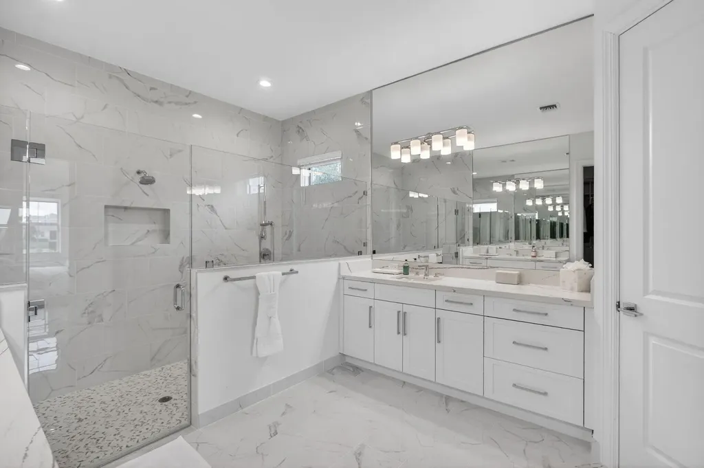 9249 Crestview Circle Palm Beach Gardens FL 33412