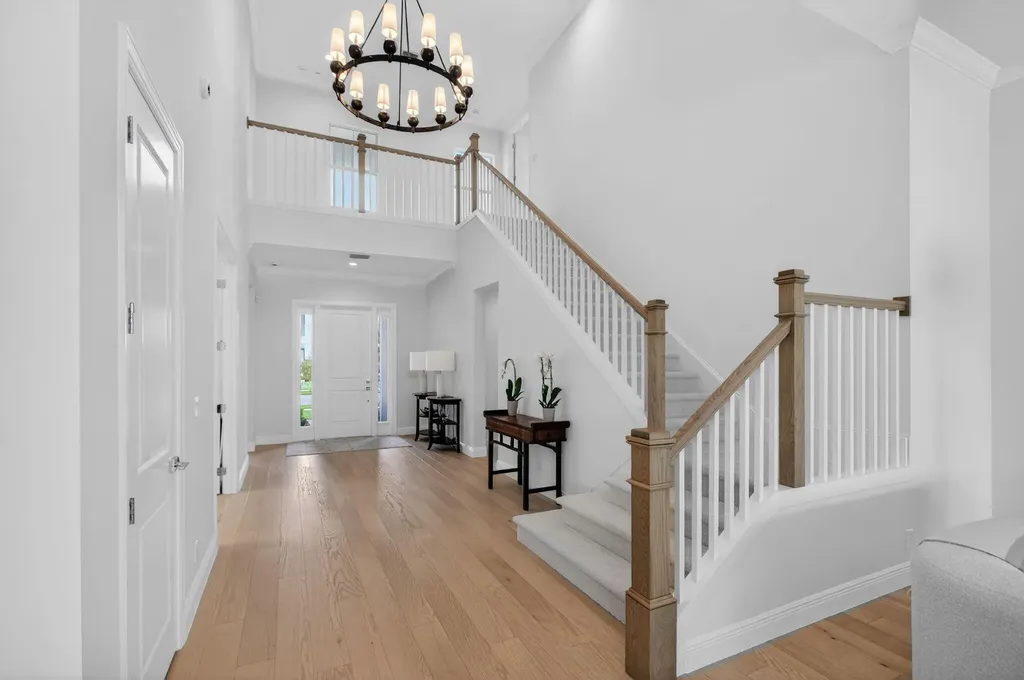 9249 Crestview Circle Palm Beach Gardens FL 33412