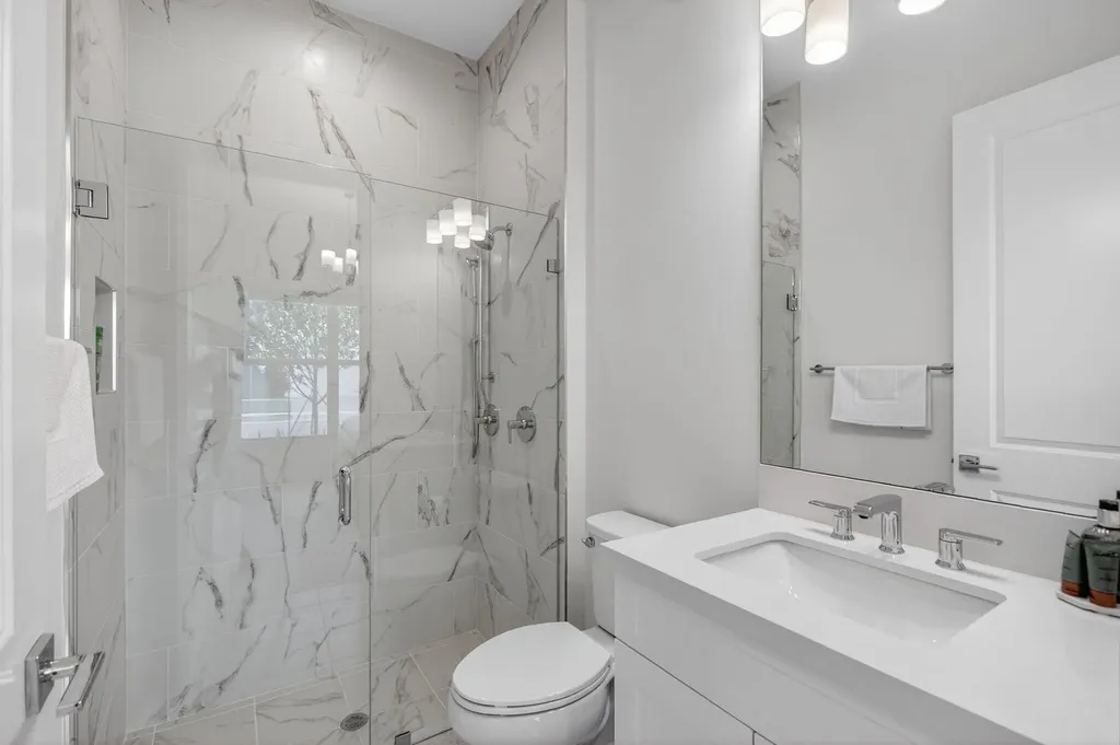 9249 Crestview Circle Palm Beach Gardens FL 33412