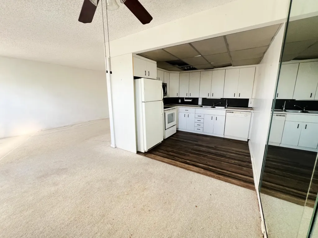 4040 Lincoln C Boca Raton FL 33434