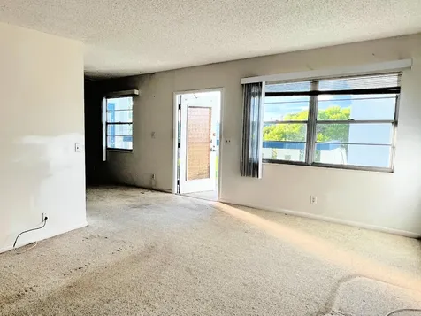 4040 Lincoln C Boca Raton FL 33434