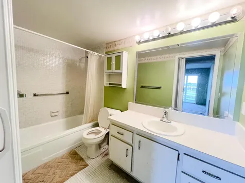4040 Lincoln C Boca Raton FL 33434