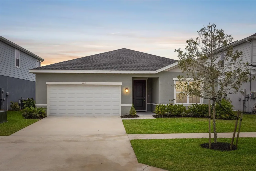 10813 SW Vasari Way Port St Lucie FL 34987