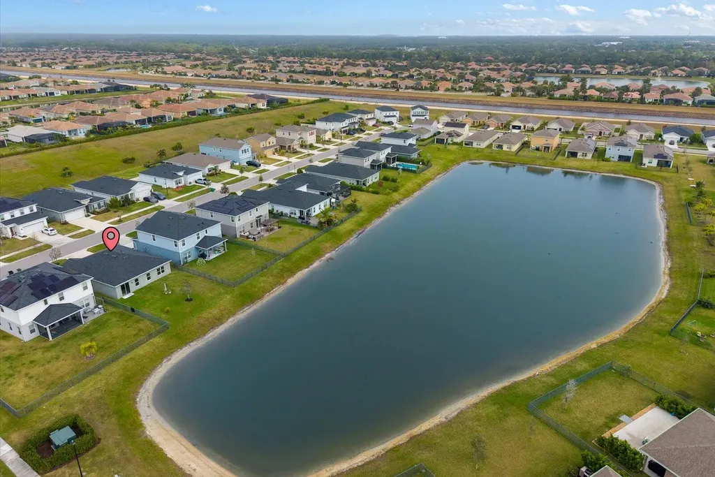 10813 SW Vasari Way Port St Lucie FL 34987