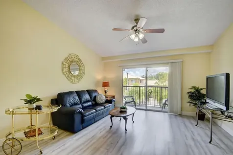 300 Crestwood Court N Royal Palm Beach FL 33411