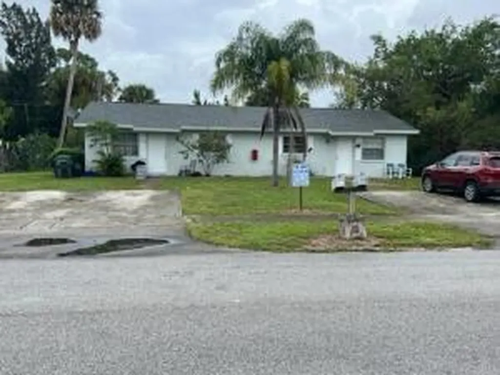 134 Jennings Avenue Greenacres FL 33463