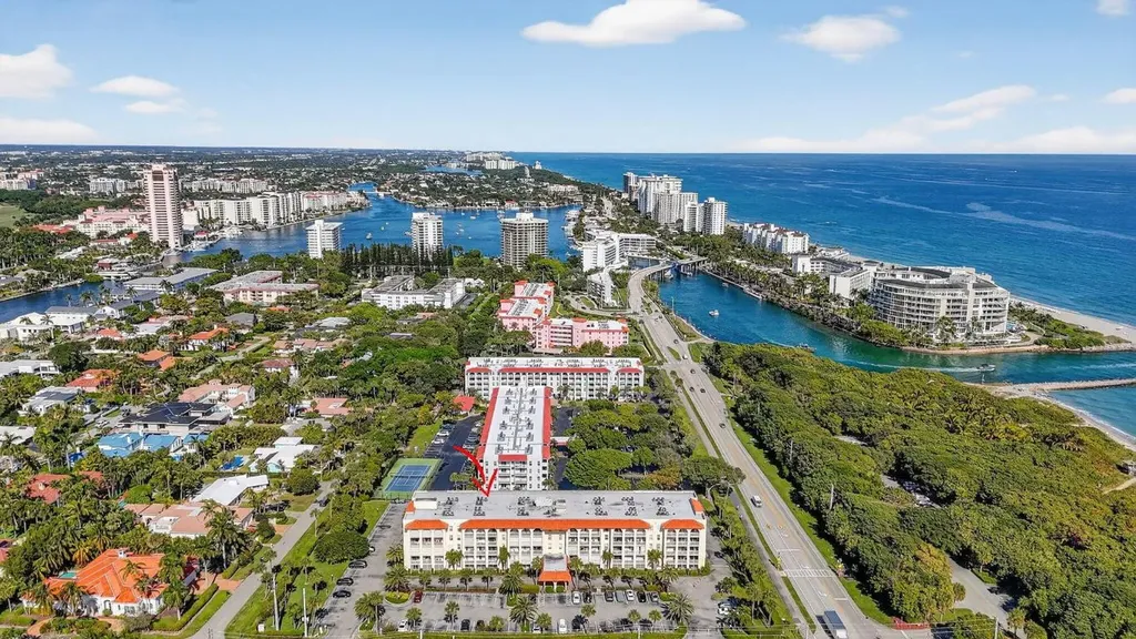 951 De Soto Road Boca Raton FL 33432
