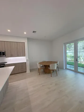 109 Royal Palm Circle Tequesta FL 33469