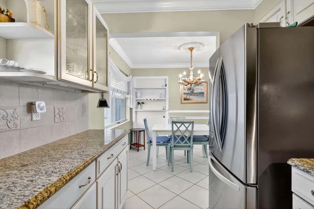 480 Horizons W Boynton Beach FL 33435