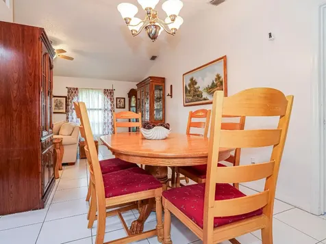 113 Larchmont Terrace Sebastian FL 32958