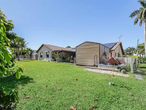 113 Larchmont Terrace Sebastian FL 32958
