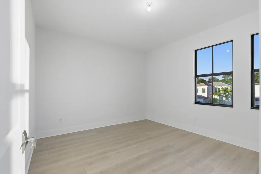 13171 Artisan Circle Palm Beach Gardens FL 33418
