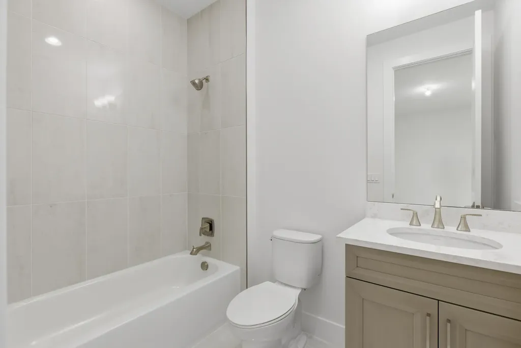 13171 Artisan Circle Palm Beach Gardens FL 33418
