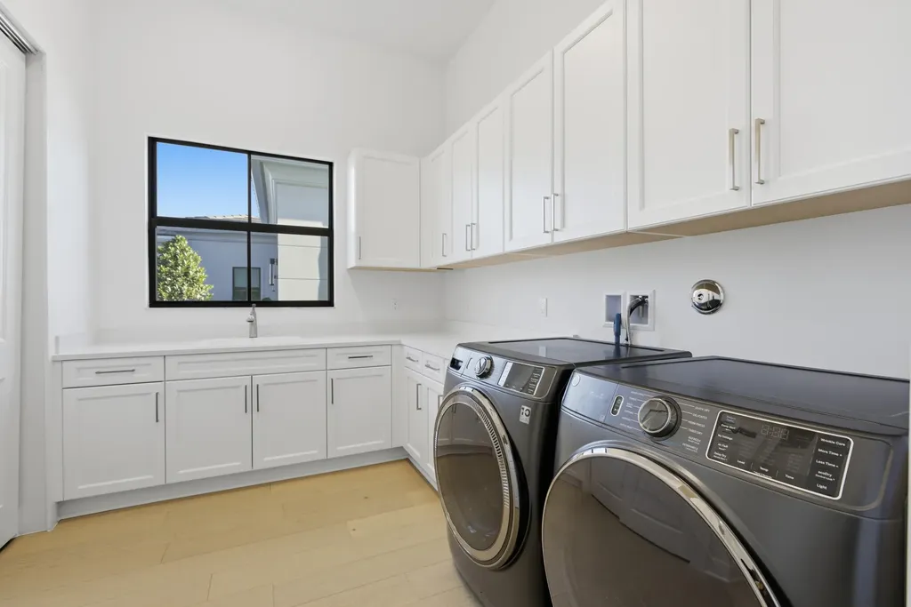 13171 Artisan Circle Palm Beach Gardens FL 33418