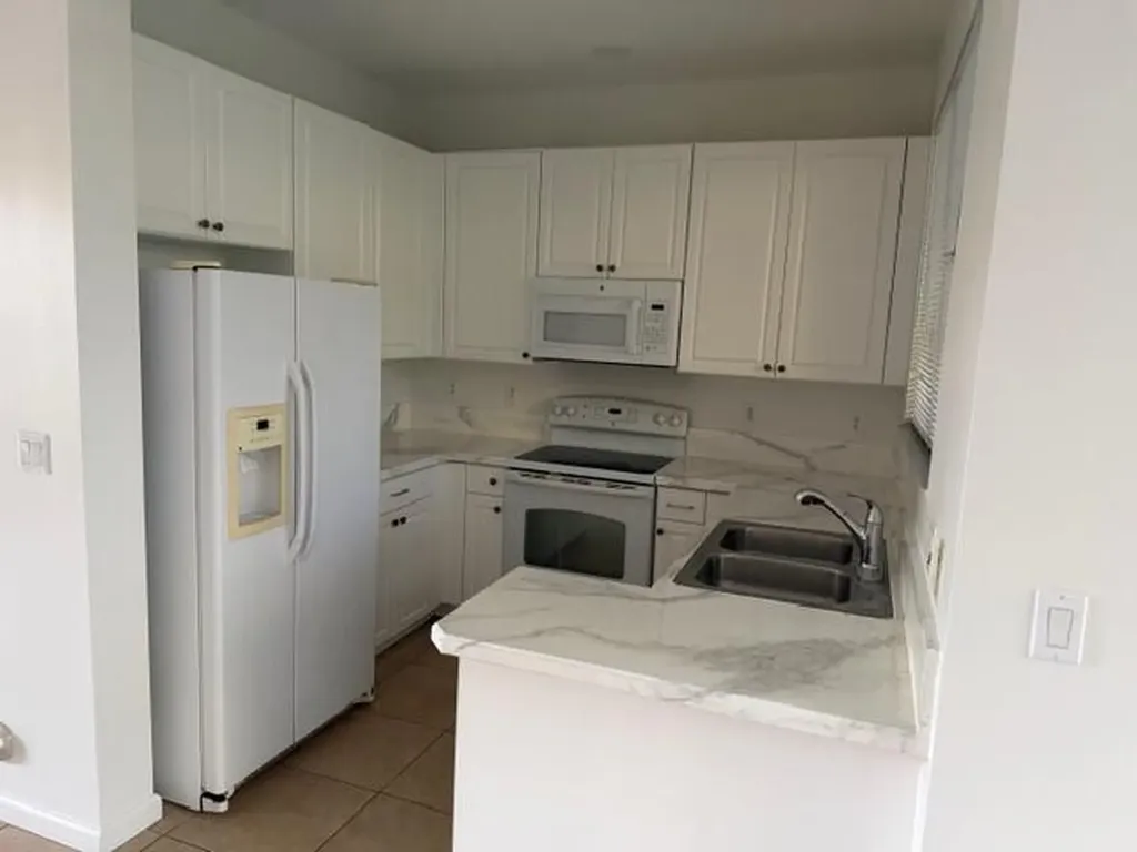 4459 Cotswold Hills Drive Lake Worth Beach FL 33461