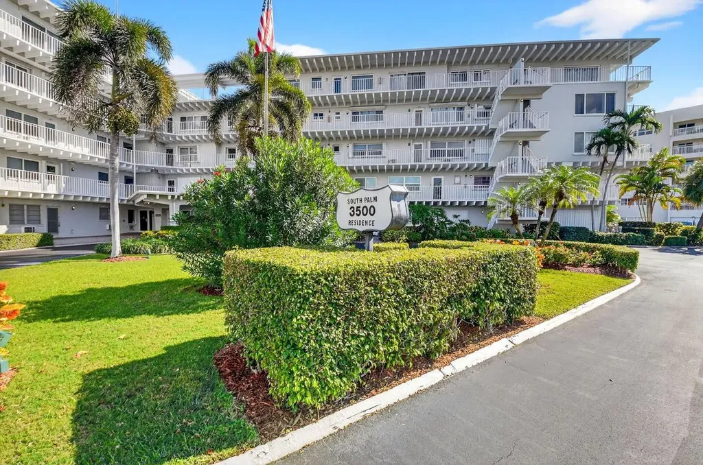 3500 S Ocean Boulevard South Palm Beach FL 33480